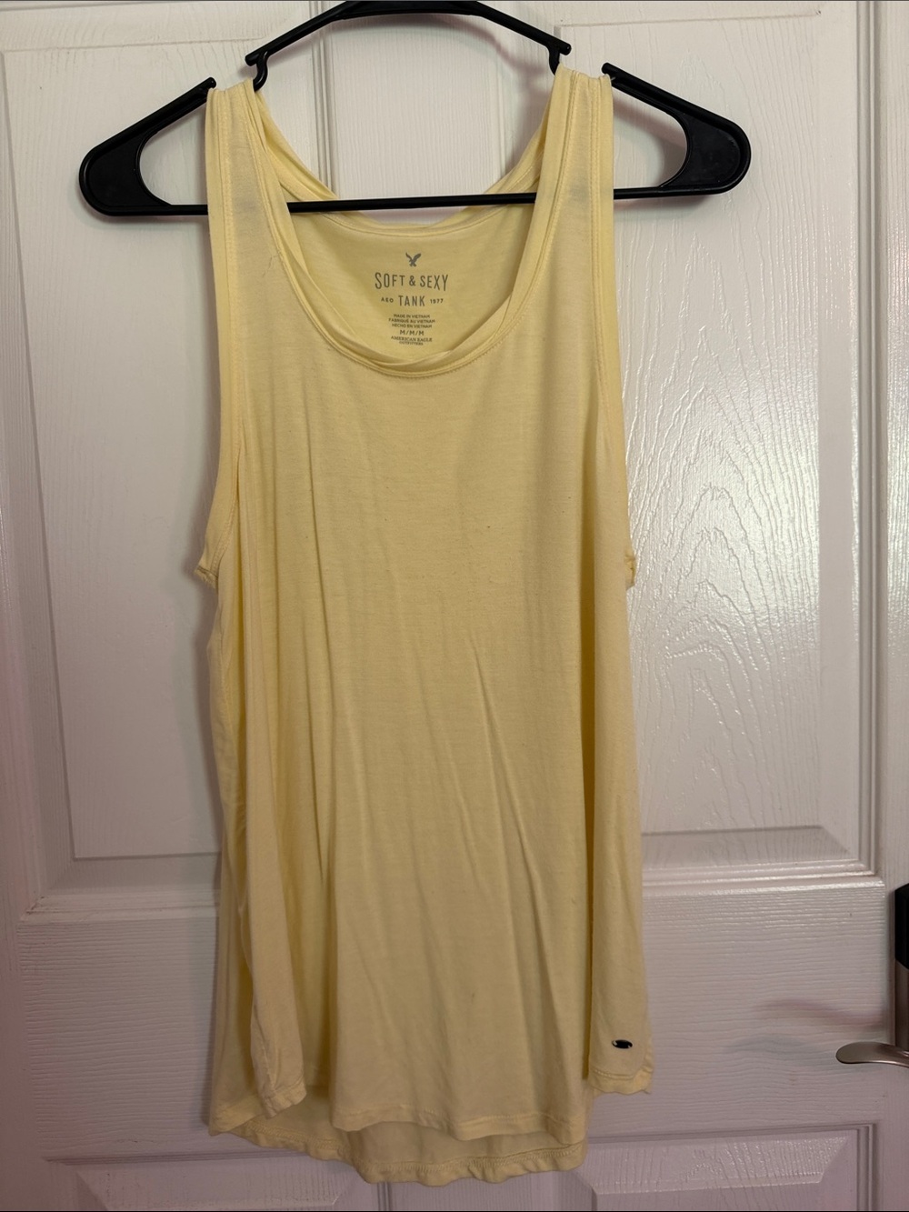 American Eagle Pale Yellow Tank Top - Women's Casual Layering Tank